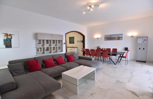 Sliema Apartment | XL Seafront Home in Sliema