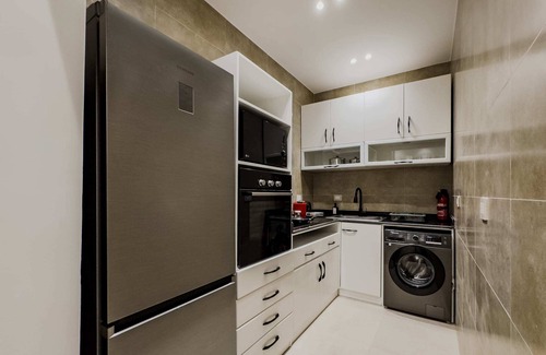 An-Nuzhah Apartment | Xuru Stays I Valory - 5 Min to Airport