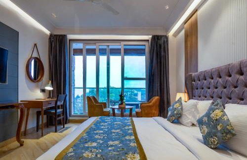 The Mall Road Hotel | Xyst Notting hill the Mall, Mussoorie