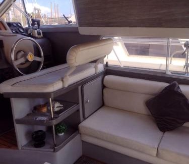 Sant Adria de Besos Boat Rental | Yach Boat