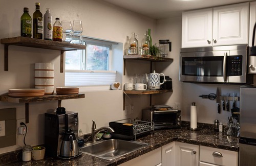 Flagstaff House | Yahoo! It's Ski Season! Stay in our Cozy Bungalow