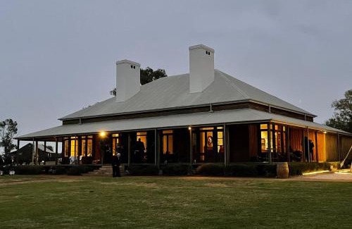 Ootha House | Yarrabandai Creek Homestead