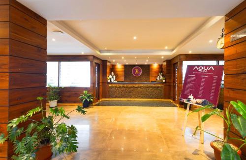 Darjeeling Hotel | Yashshree Sanderling Mall Road