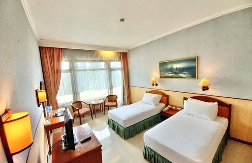 Cipanas Hotel | Yasmin Resort & Conference Hotel