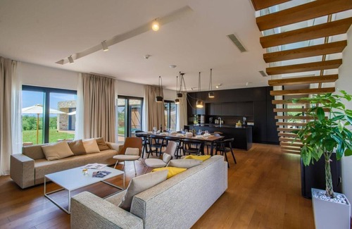 Porec House | Yellow Tree Jurici Home & Spa with a large garden and indoor/outdoor pool
