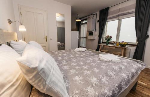 Historic Center Apartment | YellowBoot Aparthotel