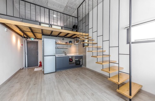 Dolsan-eup House | Yeosu Andante Pension