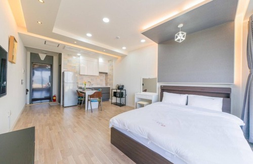 Musilmok House | Yeosu The Island Looks Pension