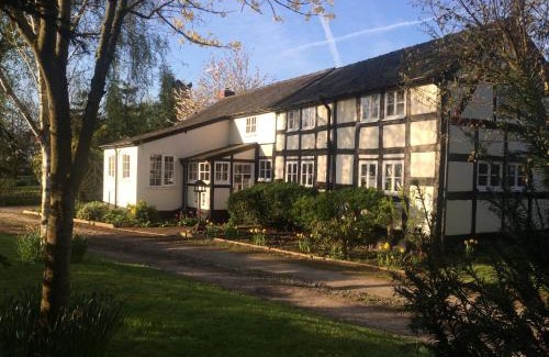 Pembridge Bed & Breakfast | Yew Tree Cottage
