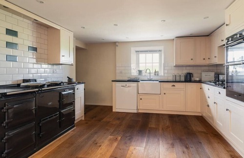 Penrith House | Yew Tree: Historic Georgian Farmhouse, Ellonby