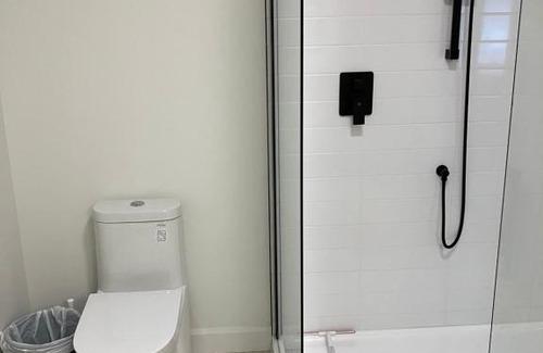 Ste Anne de Beaupre Apartment | Yin et Yang