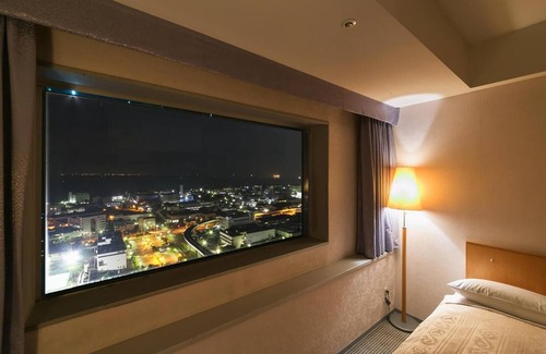 Kanazawa Hotel | Yokohama Techno Tower Hotel