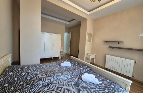 Vake Apartment | Your apartment in the city centre