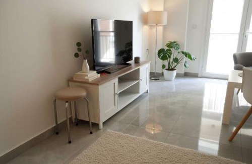 Ano Kipseli Apartment | Your Cozy Corner in Central Kypseli