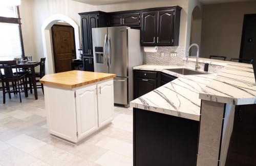 Broken Arrow House | Your Family Home Away from Home