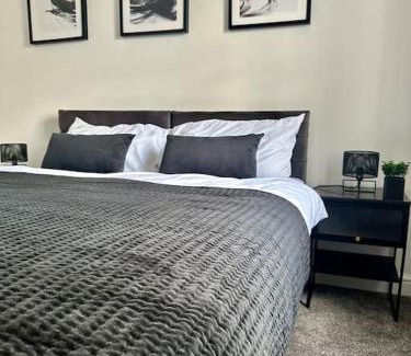 Bristol Apartment | Your Stylish Totterdown Haven