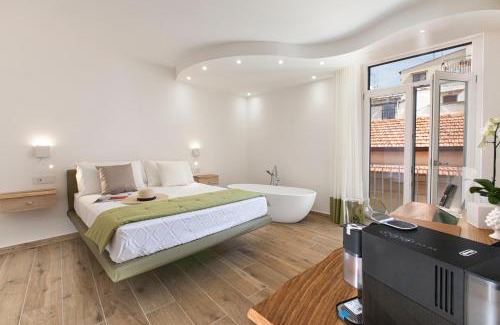 Sorrento Historic Centre House | YourHome - Lidia Rooms & Suites