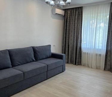 Almaty Apartment | YourHouse Новая 2-х комнатная квартира по Жубанова