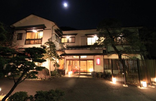 Hakone Hot Springs House | Yusakaso