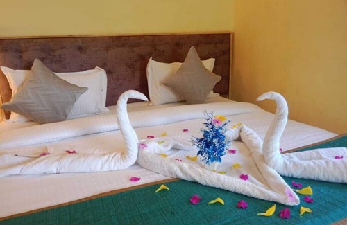 Village Hokra Hotel | Yuvraj Fort Pushkar by DMHH Pvt Ltd