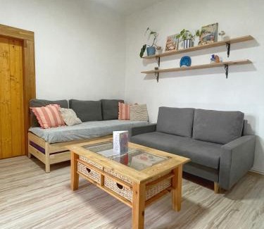 Nitra House | Zaži Toskánsko v Nitre - celý dom pri ferrate