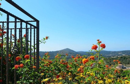 Itri Villa | Zagara Sleeps 6 (2 Bedrooms) Villa With Pool, Hills And Sea Views