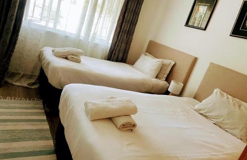 West Beach House | Zagorski’s Bed and breakfast