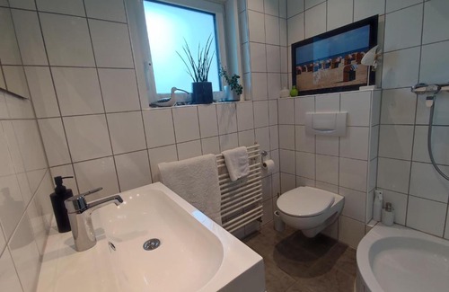 Beiertheim-Bulach Apartment | Zen Apartment - spacious - garden - kitchen