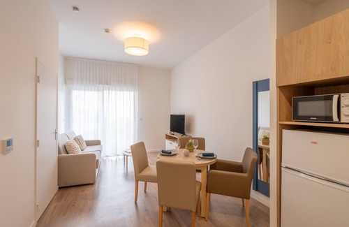 Chambery Apartment | Zenitude Hôtel-Résidences Chambéry
