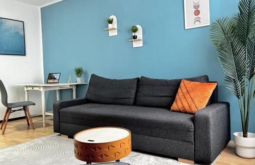 Ulm Apartment | Zentrale Stadtwohnung mit Küche - WIFI I City Centre with Kitchen
