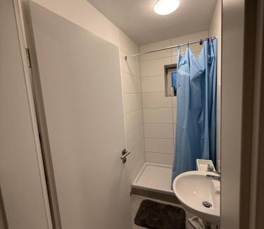 Vallendar House | Zimmer direkt neben der WHU mitten im Zentrum