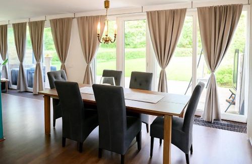 Holtenau House | Zimmer im besonderem Haus "Magellan" - FjordStay