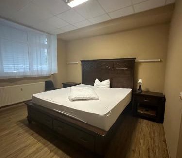 Ramstein-Miesenbach House | Zimmer in Ramstein