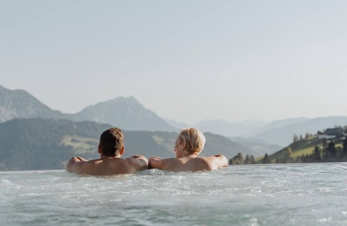 Haus House | "Zirbe Romantik" - double room w. Bathtub, WC (4 - 6 n.) - Nature and wellness hotel