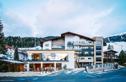 Jerzens House | Zirben Suite mit AI - Hotel Venetblick Gmbh