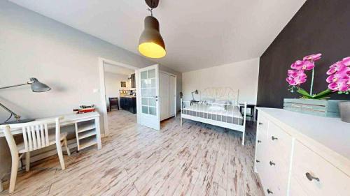 Rimavska Sobota Apartment | Zlatá víla by Cañas Apartments V srdci mesta, len pár krokov od hlavného námestia