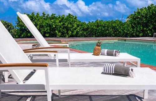 Oyster Pond Apartment | ZouZou charming apartment with swimming pool