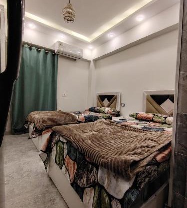 فندق العجمي 68