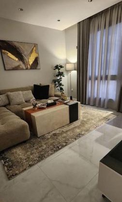مسكن فاخر غرفتي جلوس ونوم بسندس