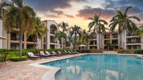 1-Bedroom Near Pool