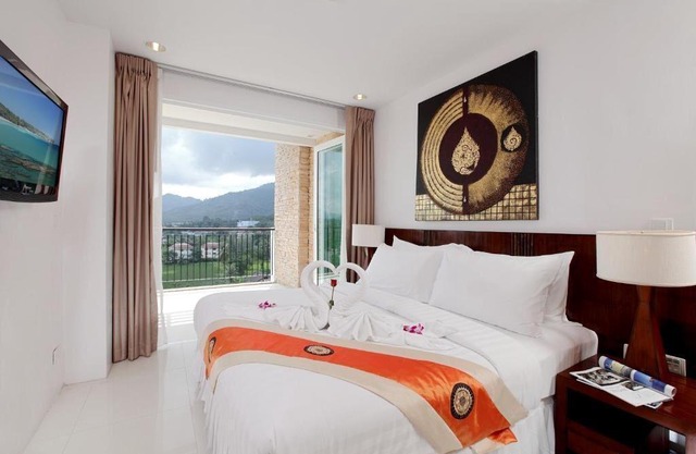 1 BR Apartment -Surin Beach (P3)