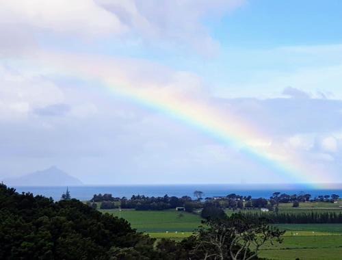 1 Waipu Thunderdomes Off-grid Eco Seaview Glamping Dome