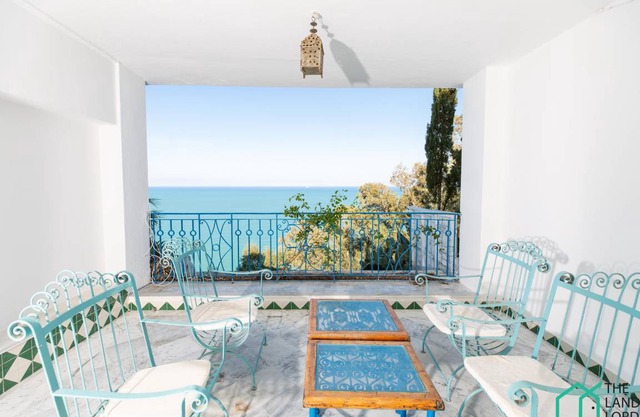 100 m² Apartment ∙ 2 bedrooms ∙ 4 guests