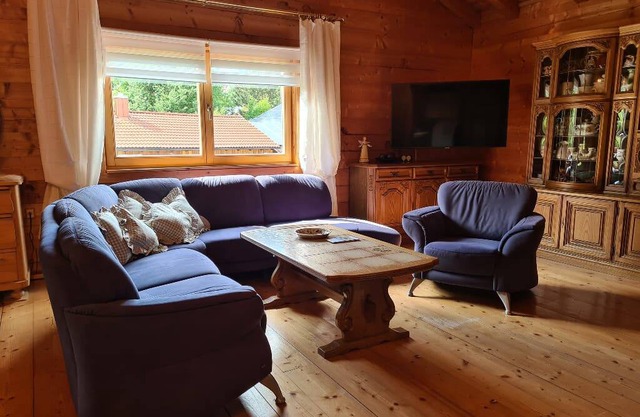 100 m² Apartment ∙ 2 bedrooms ∙ 4 guests