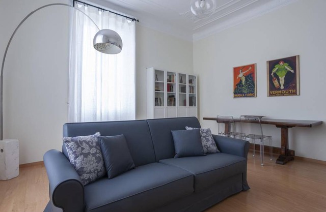 100 m² Apartment ∙ 1 bedroom ∙ 4 guests