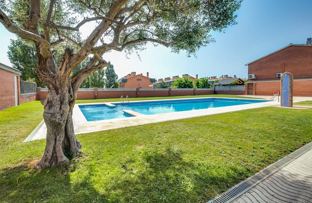 100 m² House ∙ 4 bedrooms ∙ 8 guests
