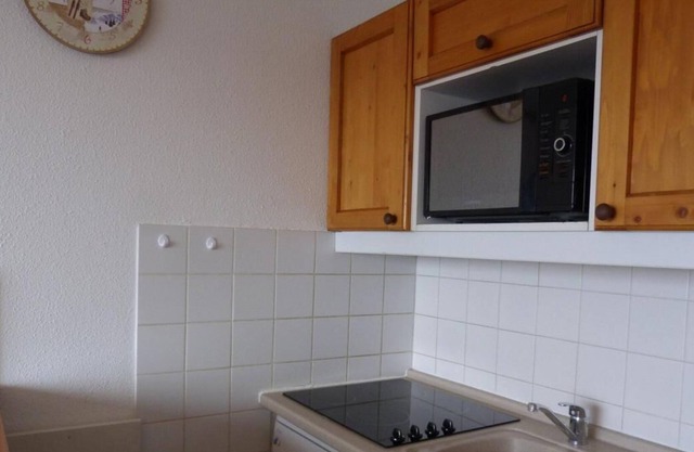100m from ski slopes, 5th floor, view valley, balcony, tv, ski locker, 30m², Les Arcs