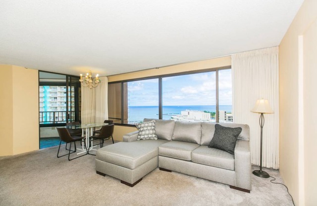 105 m² Condo ∙ 2 bedrooms ∙ 4 guests