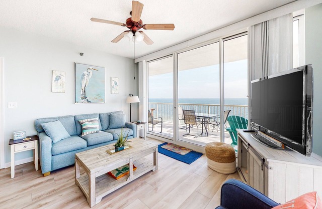 11th Floor, Bayfront Condo w/Amazing Views plus Shared Pools, Tennis, & Gym