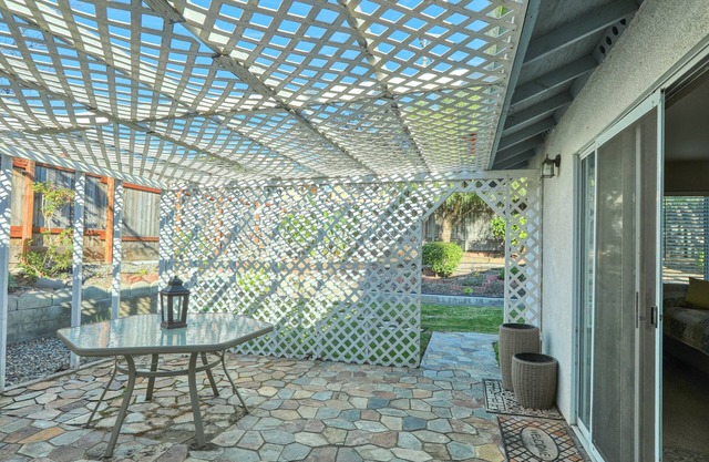 1211 Norswing 3 Bedroom Home by Redawning